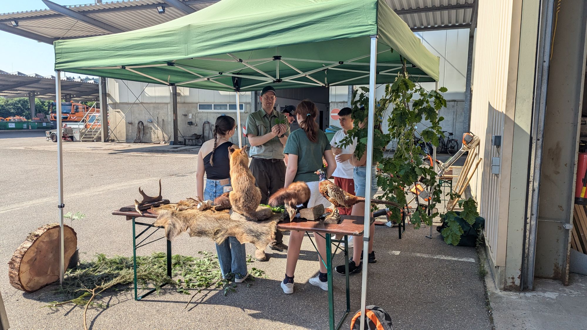 Ausbildungstag beim Baubetriebshof in Bruchsal - Bild 3