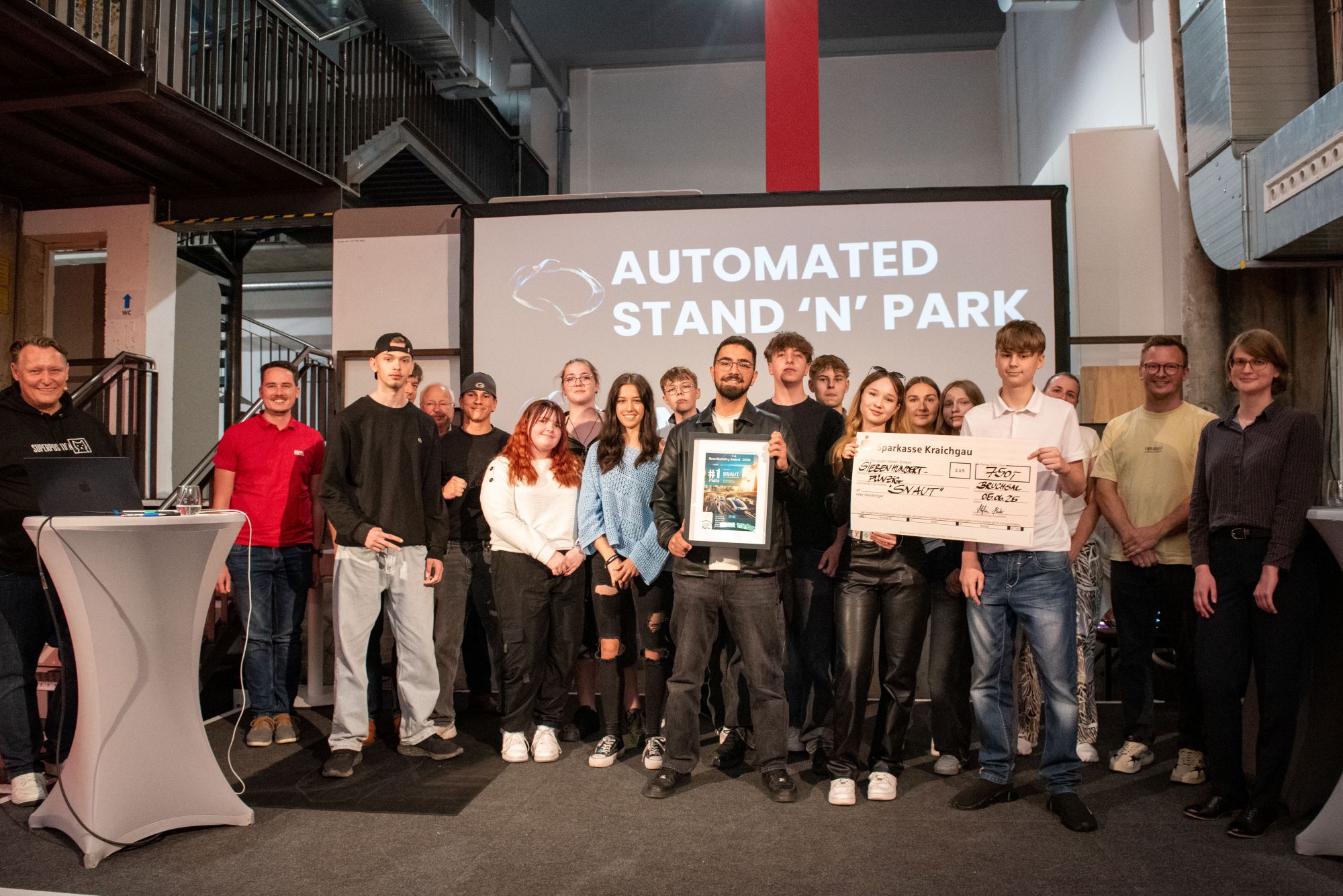 Pestalozzi-GMS Graben-Neudorf siegt bei New:Mobility Award 2025 – Bild zum Artikel